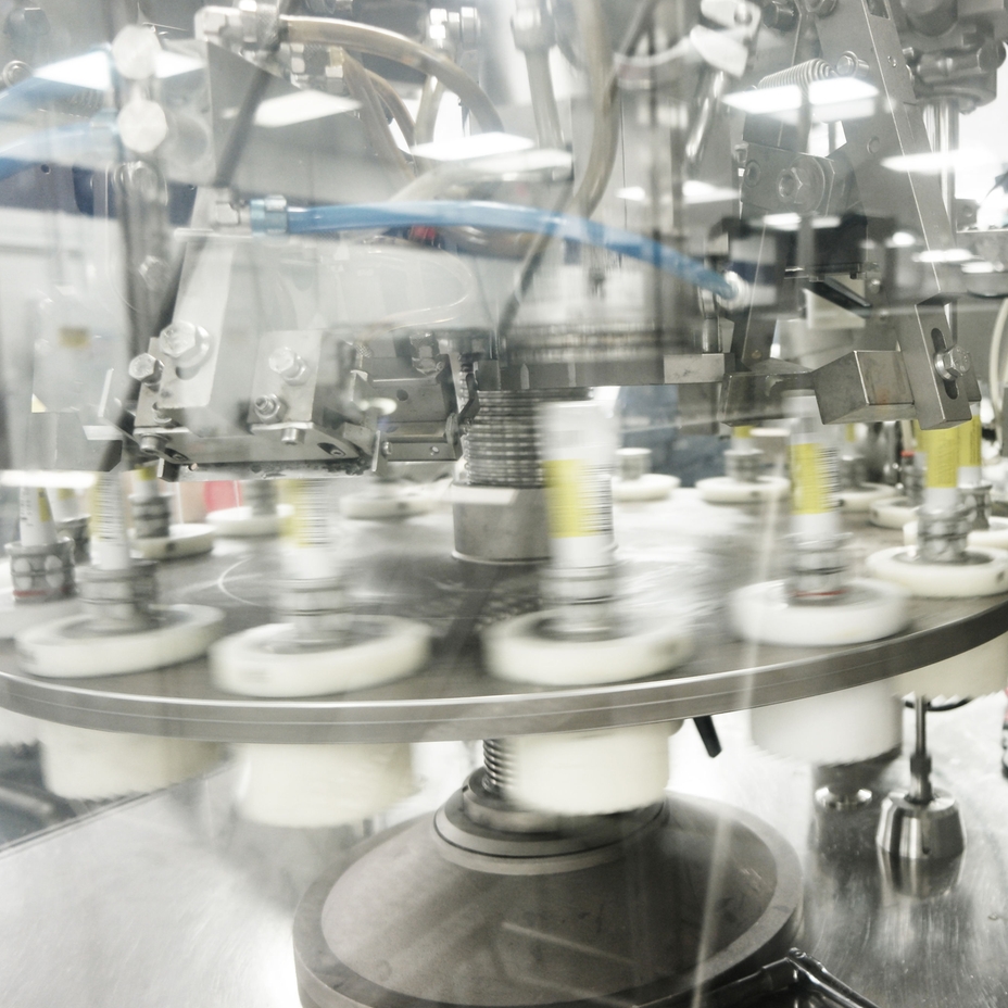 cosméticos, cuidados com o corpo, misturador, processo de fabricação de cosméticos, envasamento, dosagem