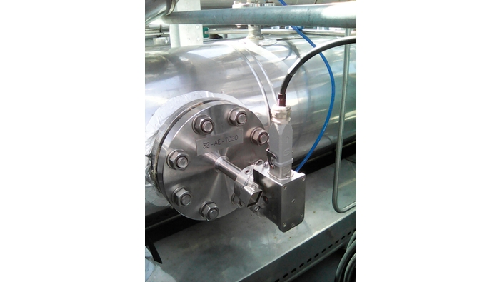 Sonda Raman Rxn-41 instalada em uma linha de transferência para navio de abastecimento de GNL